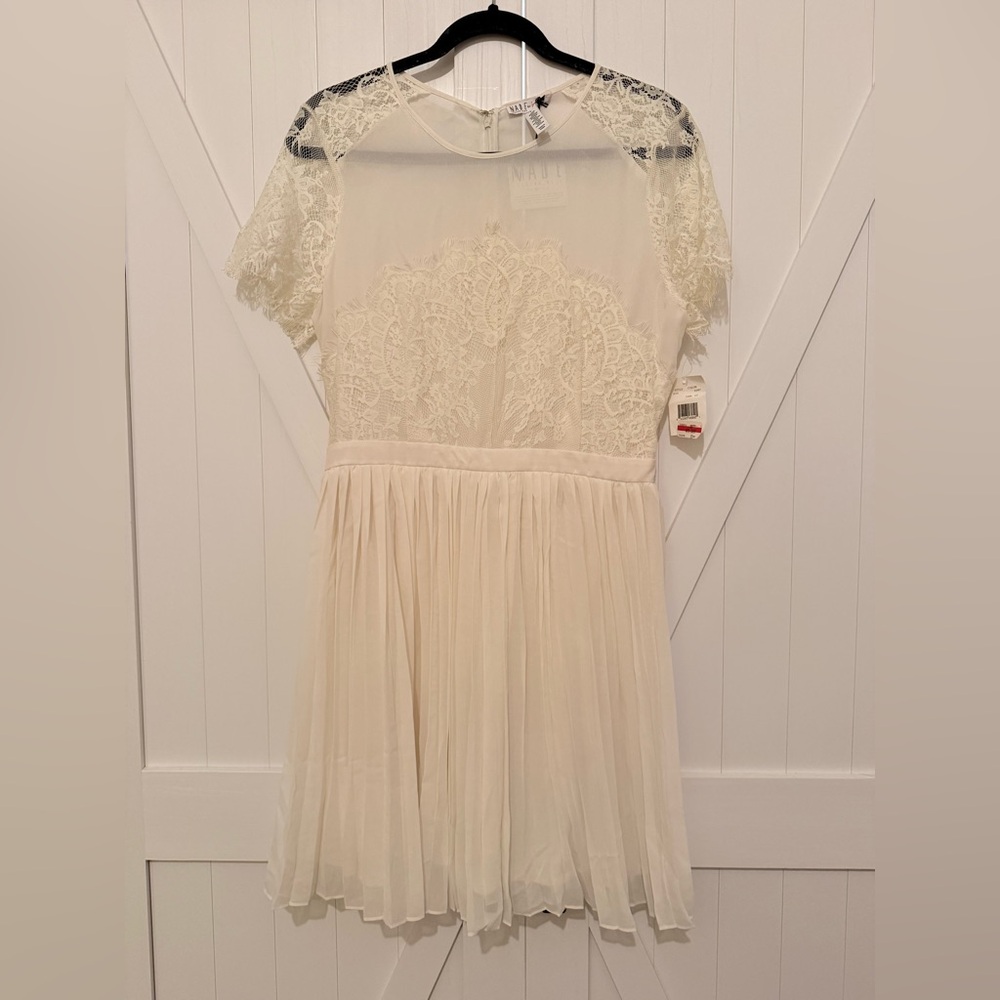 Impulse Ivory Lace Bodice Pleated Dress
